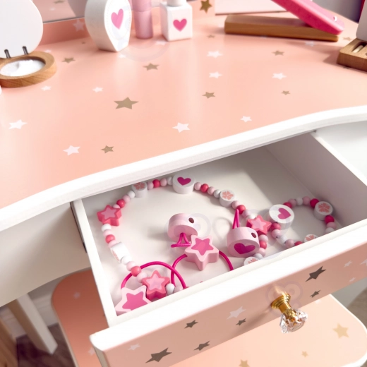 Tiroir de rangement et organisation claire