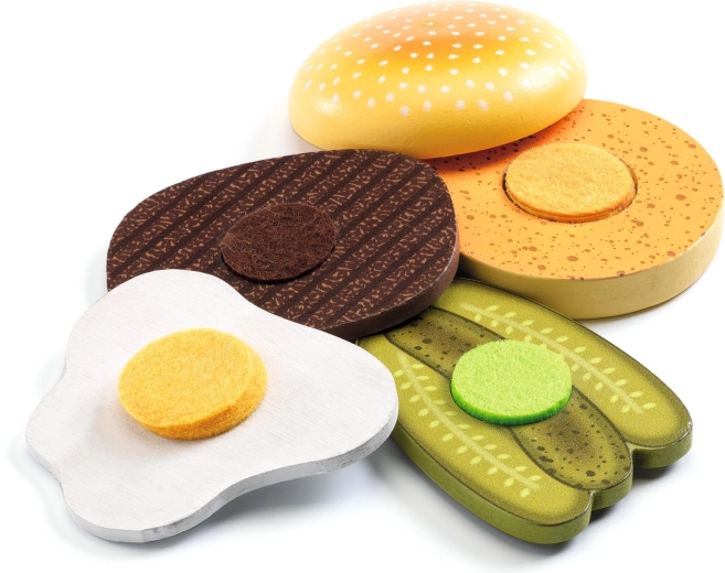 Assemble le hamburger couche après couche