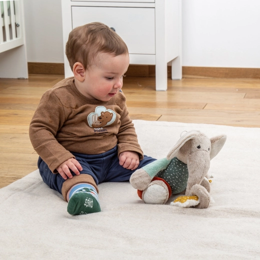 Doux à câliner, facile à saisir pour les petites mains