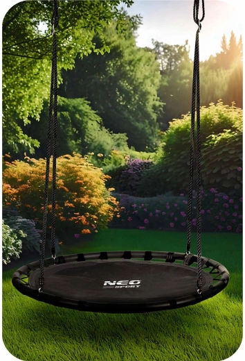 Structure en acier solide avec gaine en mousse