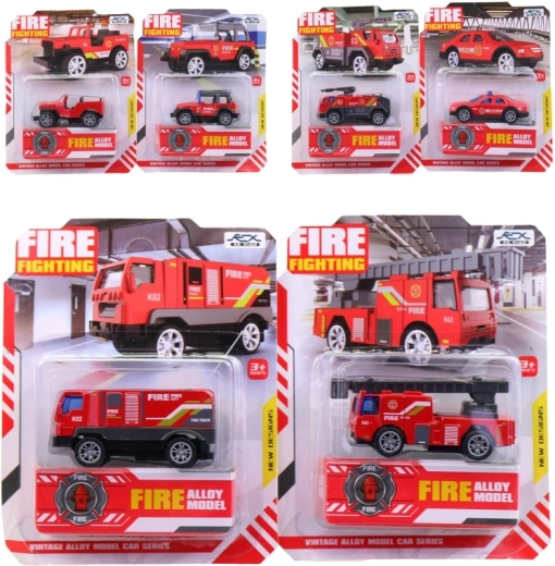 Camion de pompier en métal sur carte 7,5 cm