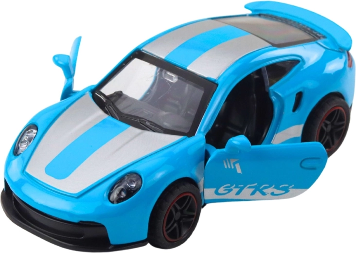 Portes ouvrantes et détails réalistes