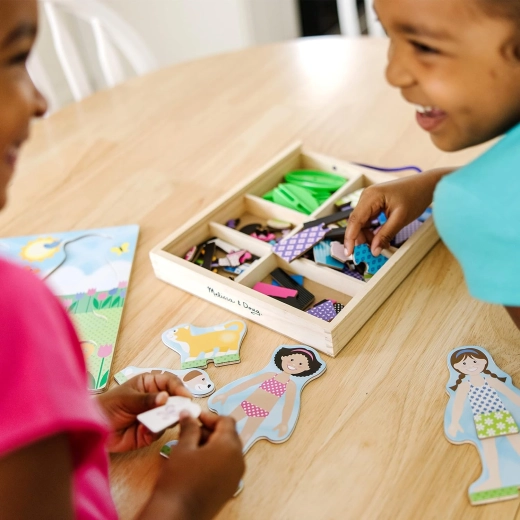 Une boîte en bois pratique pour le rangement