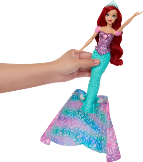 Look emblématique d’Ariel et cheveux à coiffer