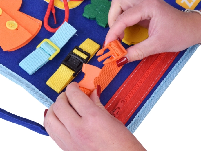 Développement de la motricité fine et de l’autonomie