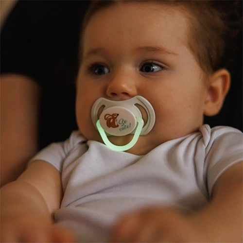 Calme nocturne grâce à l’anneau phosphorescent