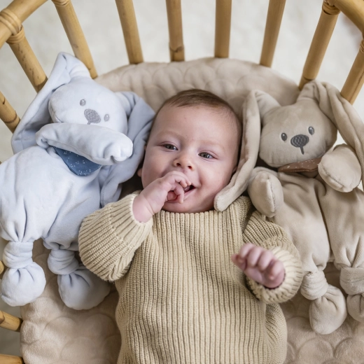 Doudou dès la naissance, à la maison comme en voyage