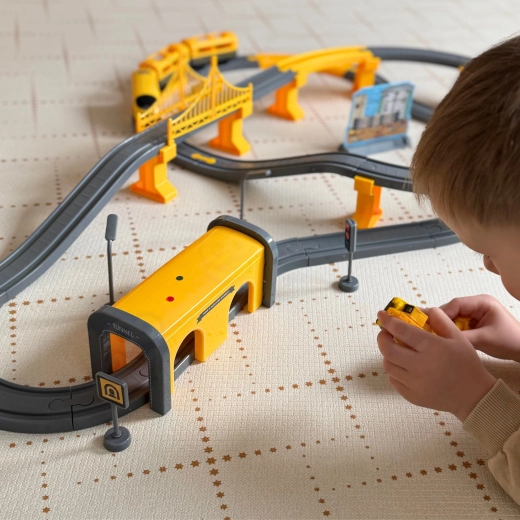 Train et accessoires pour un jeu imaginatif