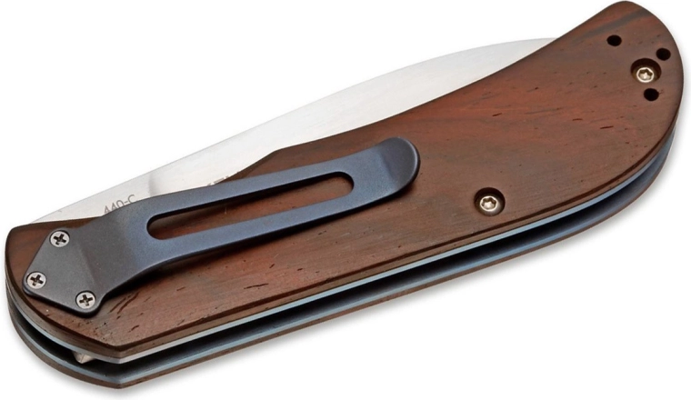 Bois de cocobolo luxueux et éléments en titane