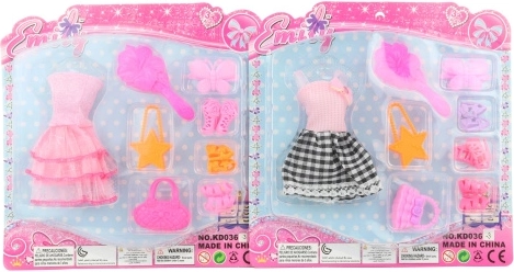 Robe pour poupées avec accessoires stylés