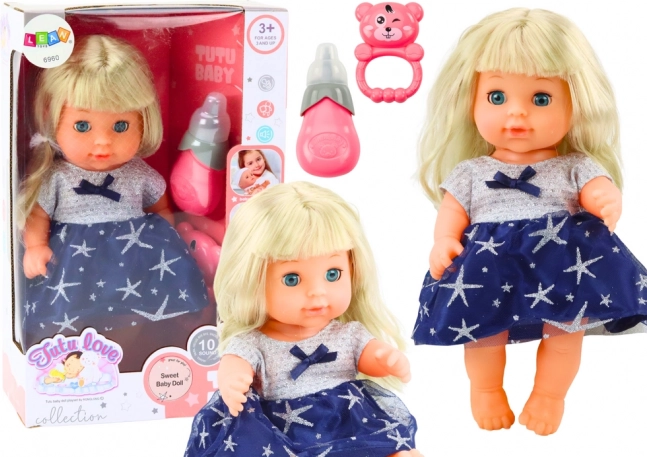 Poupée en robe de marin