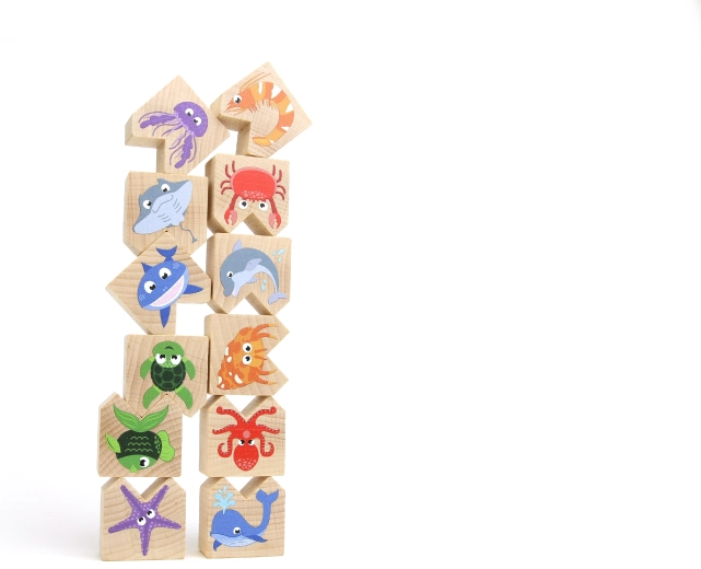 Jeu d’équilibre en bois animaux marins