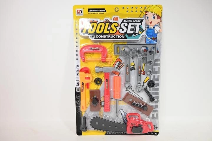 Ensemble d’outils (précisez la marque et le contenu)