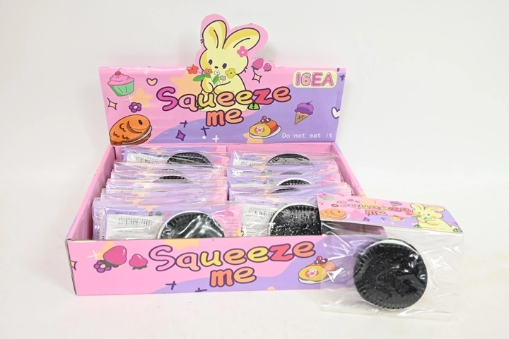 Biscuit anti-stress à presser Gniotek (présentoir 16 pièces)