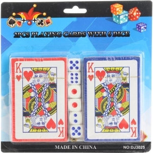 Cartes jokers avec deux jeux et un set de dés