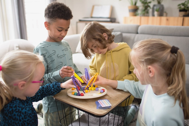 Cikcak – jeu de société moteur pour enfants