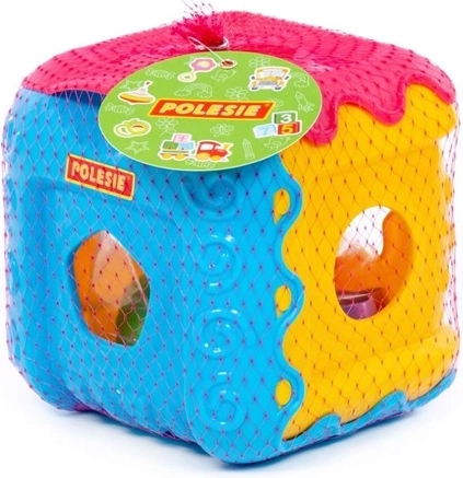 Trieur éducatif coloré en forme de cube