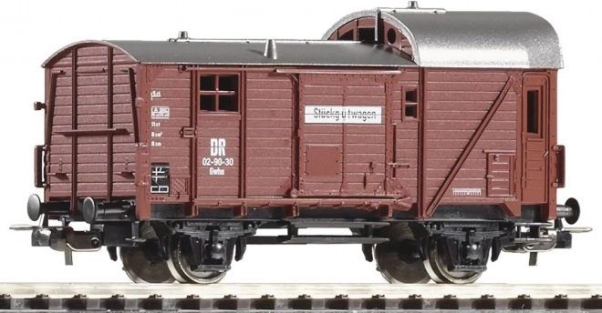 Modèle de wagon couvert à deux essieux DR Époque III