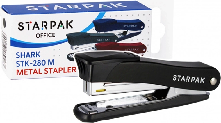 Agrafeuse de bureau noire