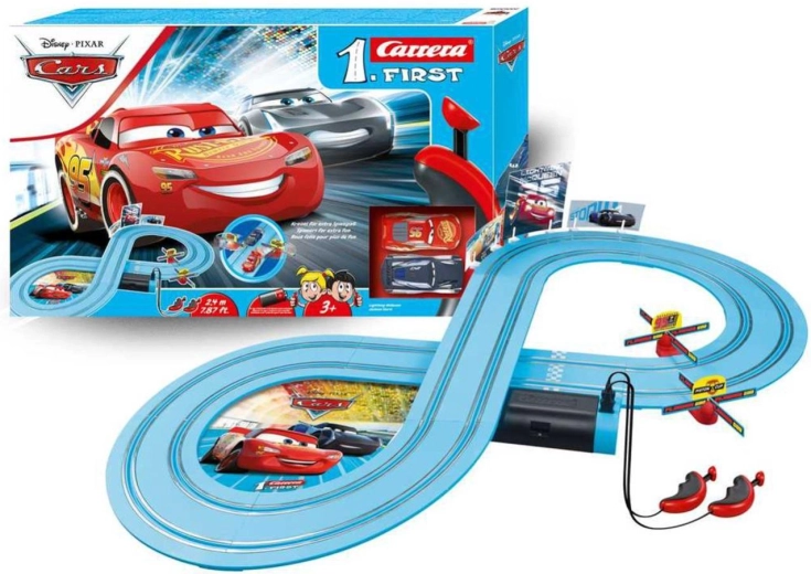Carrera First Cars – duel de puissance 2,4 m