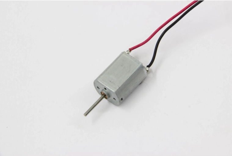 Moteur électrique C-17E pour Staggerwing Mini