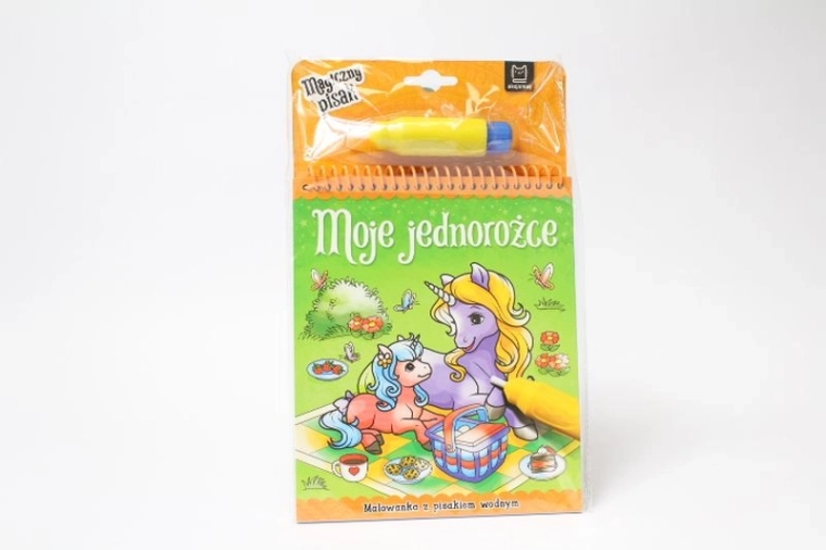 Mon licorne – coloriages à l’eau avec feutre à eau