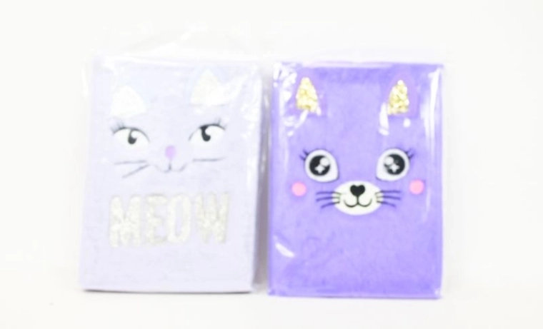 Carnet en peluche chat