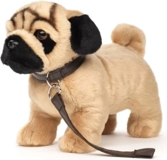 Mops en peluche avec laisse