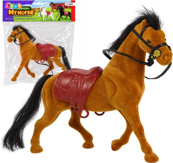 Figurine de cheval marron en velours – ferme