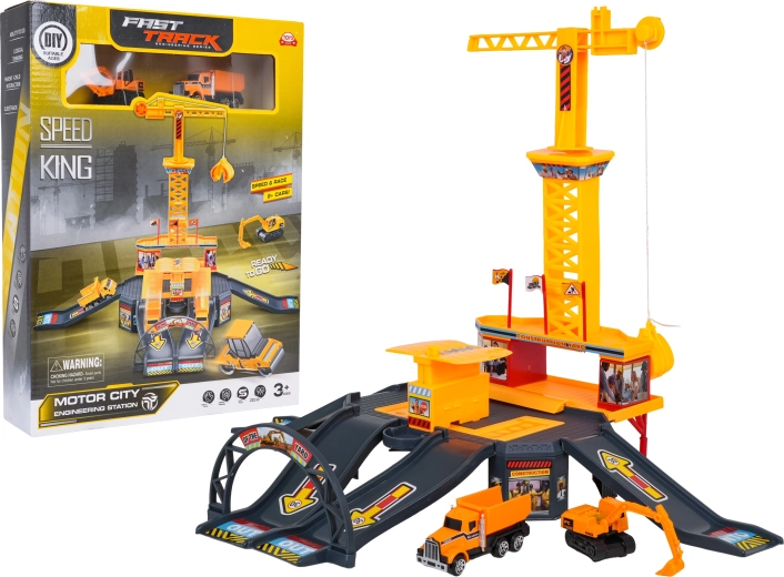 Parking de chantier avec grue et véhicules