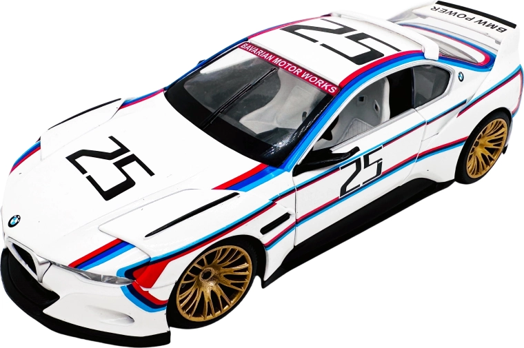 Modèle en métal 1:24 BMW 3.0 CSL Hommage blanc