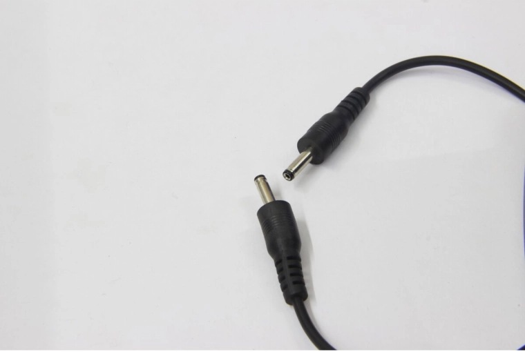 Câble de recharge JAMARA Lightning