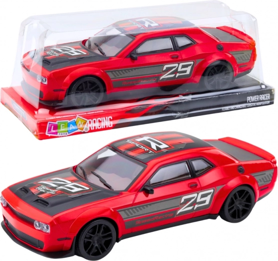 Voiture de sport à propulsion arrière rouge