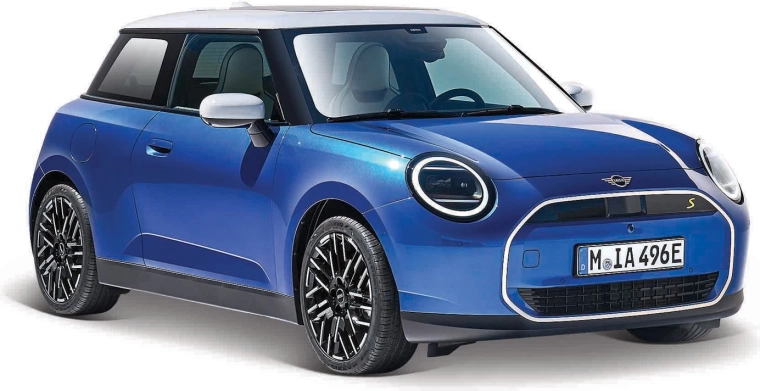 Maisto Special Edition modèle de voiture Mini Cooper SE 1:24 bleu