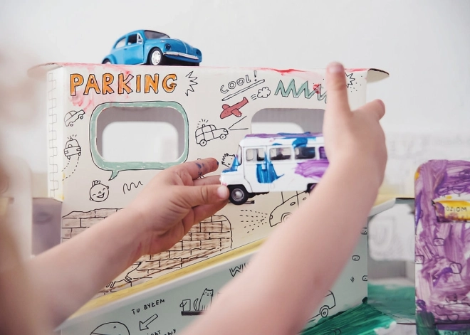 Coloriage spatial XXL – parking en carton