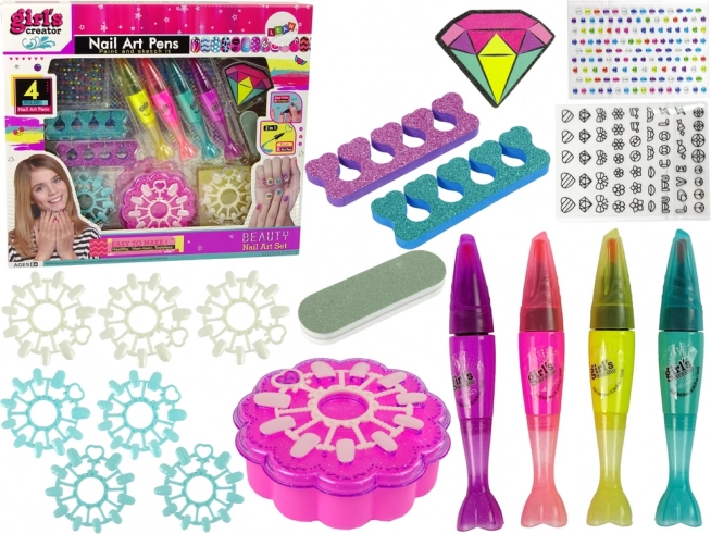 Coffret pour enfants de vernissage et décoration des ongles