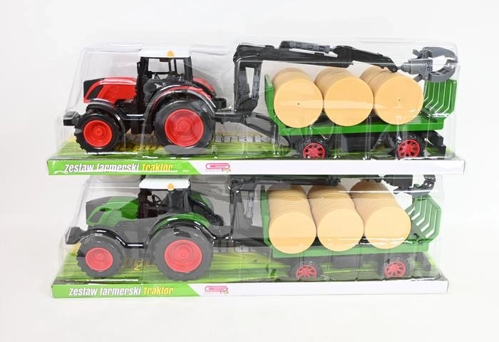 Tracteur avec remorque forestière et bras de chargement