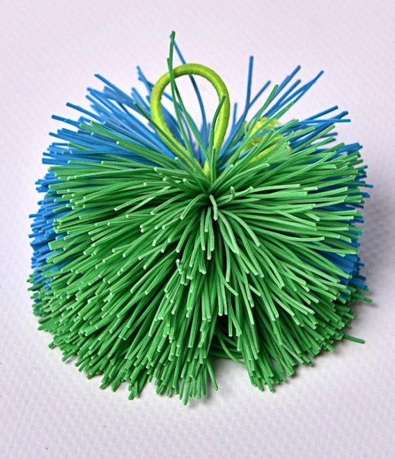 Bougies de gâteau roses avec supports