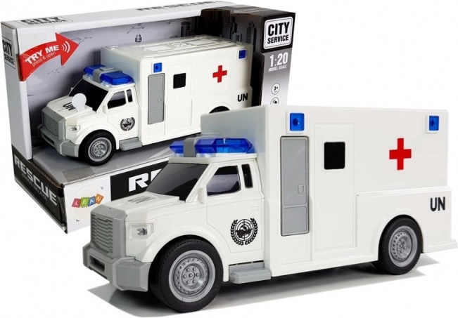Ambulance 1:20 avec moteur à friction, lumières et sons
