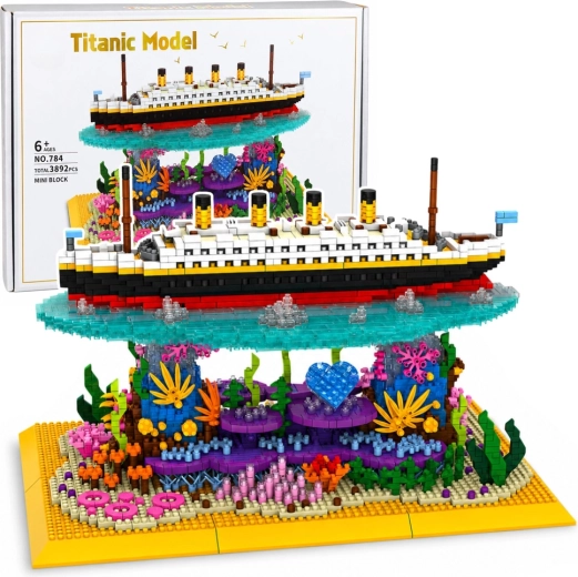 Maquette Titanic – modèle de paquebot océanique sur récif corallien (3892 pièces)