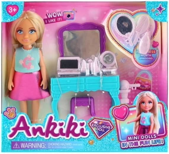 Poupée avec coiffeuse et accessoires
