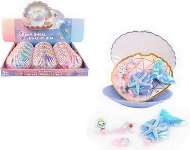 Bijoux dans une coquille