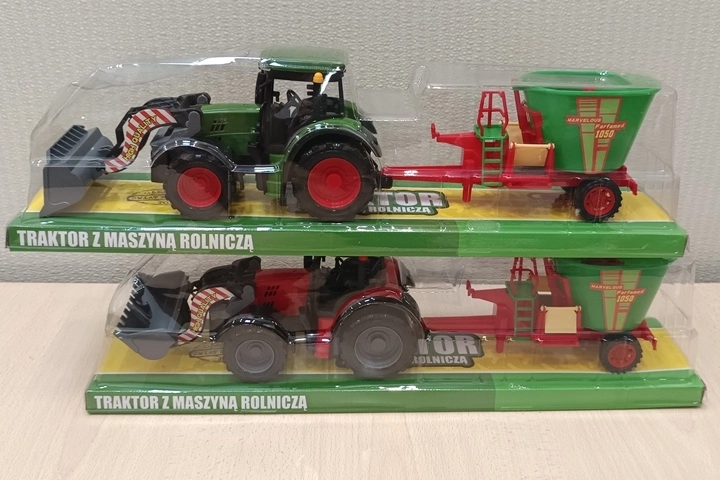 Tracteur avec machine agricole