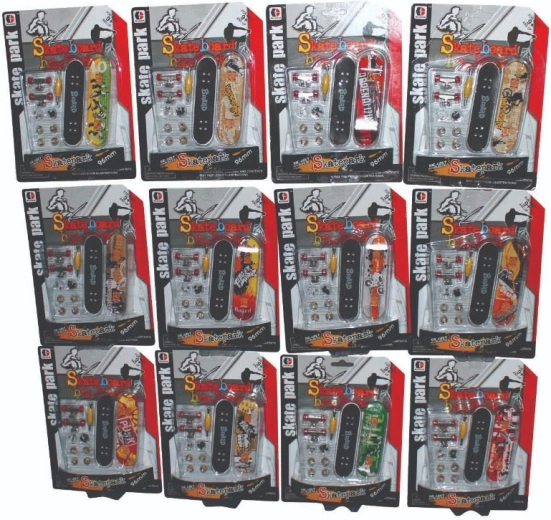 Skatepark fingerboard avec accessoires – différentes variantes