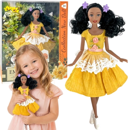 Poupée WOOPIE ROYAL Emi aux cheveux noirs 32 cm