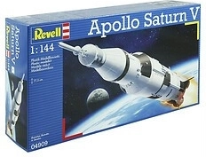 Maquette en plastique Apollo Saturn V