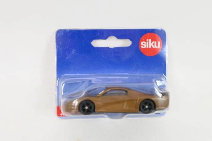 Petite voiture de sport Siku en finition dorée métallisée