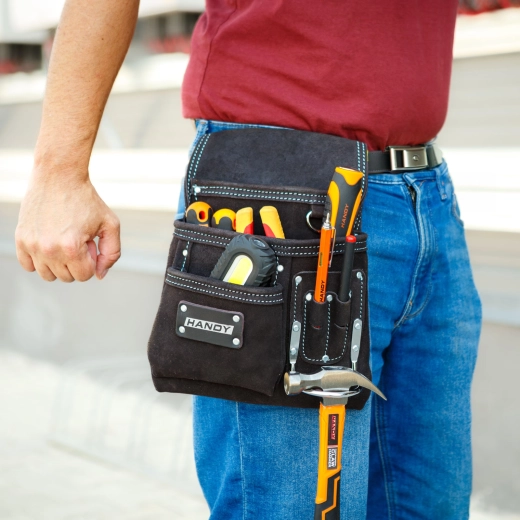 Étui à outils en cuir avec ceinture