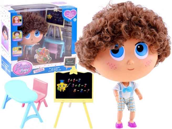 Poupée professeur Tymek – set scolaire avec tableau et bureau – Bleu