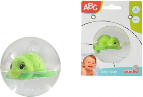 Petite tortue dans une sphère d'eau